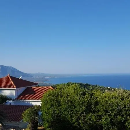 Villa Olympia Mesochorion (Evrytania)